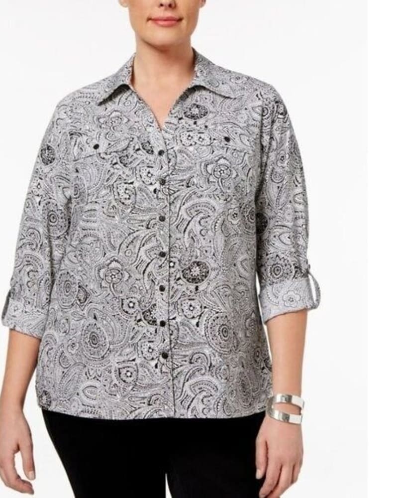 Front of a model wearing a size 1X NY Collection Women's Plus Utility Blouse Black Size 1X in Black by NY Collection. | dia_product_style_image_id:311288